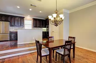 923 Birdsall St, Houston, TX 77007 - Photo 7