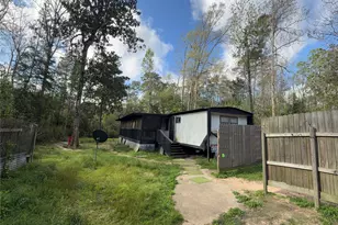 504 Bob Wills Rd, Livingston, TX 77351 - Photo 3