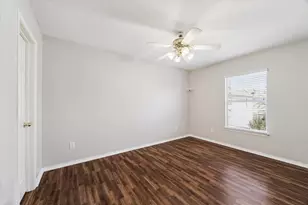 1707 Redwing Cove Dr, Houston, TX 77009 - Photo 11