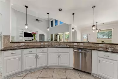 6111 Terravita Drive, Spring, TX 77379 - Photo 19