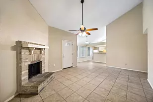 10311 Westedge Dr, Sugar Land, TX 77498 - Photo 3