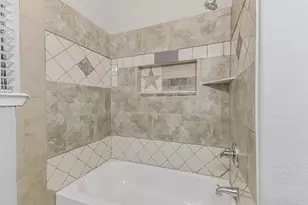 1919 Bittercreek Dr, Houston, TX 77042 - Photo 31