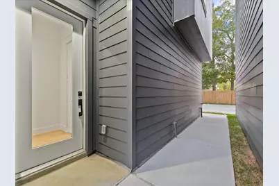 6639 Katarani Drive, Houston, TX 77091 - Photo 5