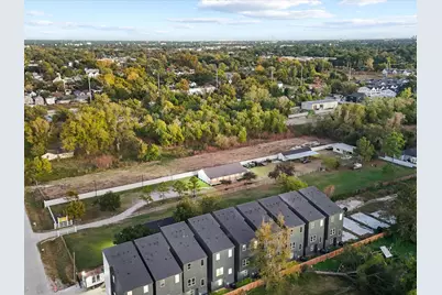 6639 Katarani Drive, Houston, TX 77091 - Photo 21