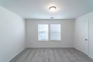 13405 Dalvay Beach Dr, Texas City, TX 77568 - Photo 11