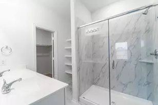 13405 Dalvay Beach Dr, Texas City, TX 77568 - Photo 9