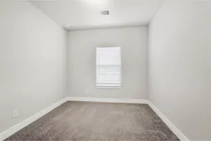 806 Alaska Cedar Dr, Crosby, TX 77532 - Photo 3