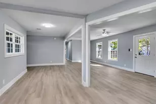 1009 Ruby Ln, Orange, TX 77630 - Photo 11