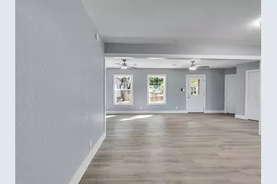 1009 Ruby Lane, Orange, TX 77630 - Photo 3