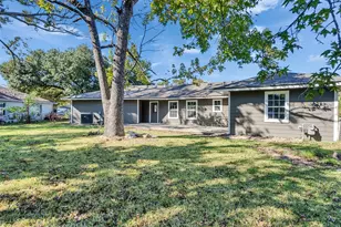 1009 Ruby Ln, Orange, TX 77630 - Photo 25