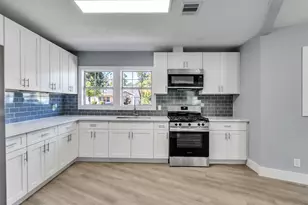 1009 Ruby Ln, Orange, TX 77630 - Photo 7