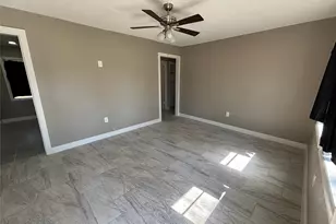1503 Teanaway Ln, Houston, TX 77029 - Photo 7