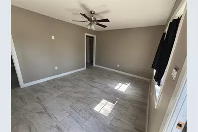 1503 Teanaway Lane, Houston, TX 77029 - Photo 5