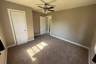 1503 Teanaway Ln, Houston, TX 77029 - Photo 9