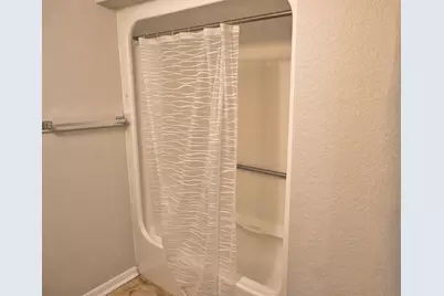 401 E Texas Street, Brazoria, TX 77422 - Photo 23