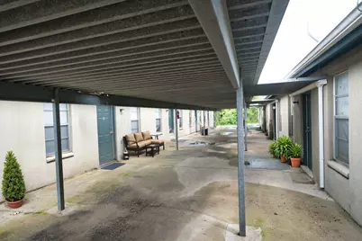 401 E Texas Street, Brazoria, TX 77422 - Photo 11