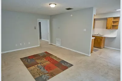 401 E Texas Street, Brazoria, TX 77422 - Photo 21