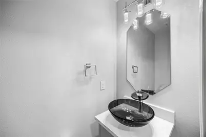 21510 Broadstone Dr, Katy, TX 77449 - Photo 17