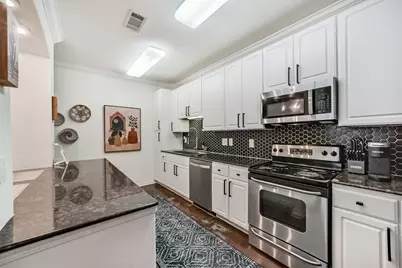 1711 Old Spanish Trail #132, Houston, TX 77054 - Photo 9