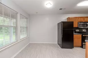 10680 Royal York Dr, Conroe, TX 77303 - Photo 7