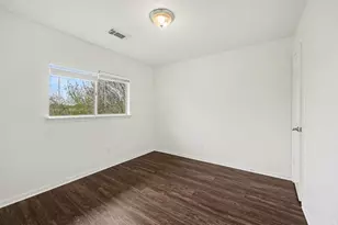 15923 Mission Glen Dr, Houston, TX 77083 - Photo 17