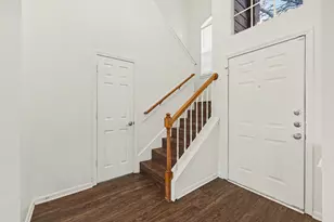 15923 Mission Glen Dr, Houston, TX 77083 - Photo 3