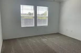 10537 Steinbeck Dr, Austin, TX 78747 - Photo 9