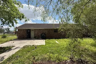16127 Long Rd, Houston, TX 77044 - Photo 5