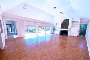 19 Windermere Ln, Houston, TX 77063 - Photo 9
