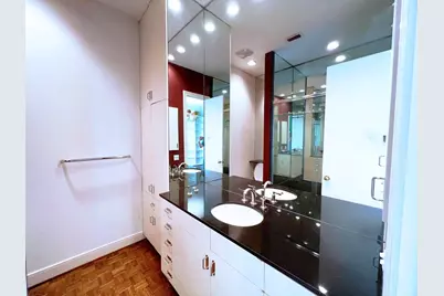 19 Windermere Lane, Houston, TX 77063 - Photo 27