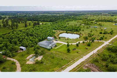 348 Private Road 77003, Liberty, TX 77575 - Photo 3