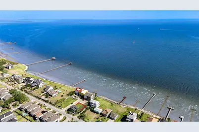 2102 Todville Road, Seabrook, TX 77586 - Photo 3