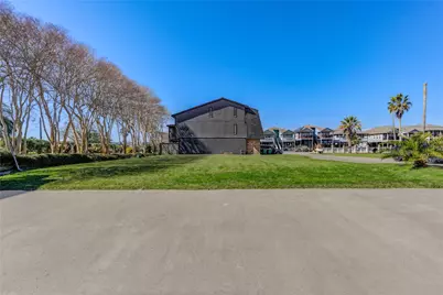 2102 Todville Road, Seabrook, TX 77586 - Photo 5