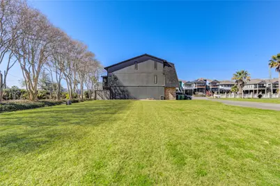 2102 Todville Road, Seabrook, TX 77586 - Photo 7