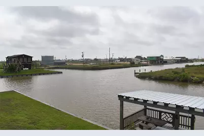 11 Chimaera Road, Sargent, TX 77414 - Photo 29