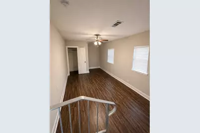 113 E Witcher Lane, Houston, TX 77076 - Photo 15