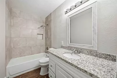113 E Witcher Lane, Houston, TX 77076 - Photo 17