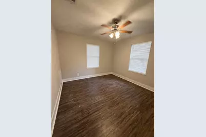 113 E Witcher Lane, Houston, TX 77076 - Photo 21