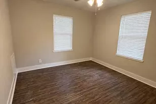 113 E Witcher Ln, Houston, TX 77076 - Photo 21