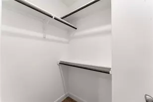 9032 Jutland Rd, Houston, TX 77033 - Photo 21