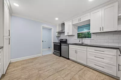 6846 Beechnut Street, Houston, TX 77074 - Photo 17