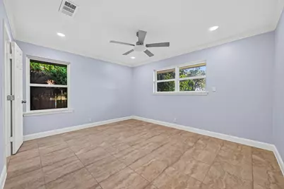 6846 Beechnut Street, Houston, TX 77074 - Photo 27