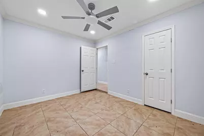 6846 Beechnut Street, Houston, TX 77074 - Photo 23
