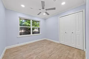 6846 Beechnut St, Houston, TX 77074 - Photo 25