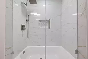 6846 Beechnut St, Houston, TX 77074 - Photo 29