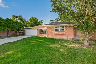 6846 Beechnut St, Houston, TX 77074 - Photo 5