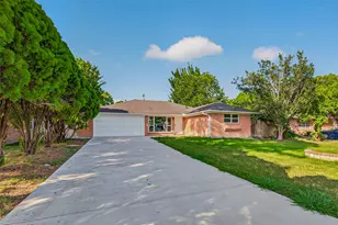 6846 Beechnut St, Houston, TX 77074 - Photo 1