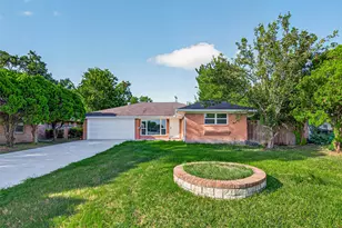 6846 Beechnut St, Houston, TX 77074 - Photo 3