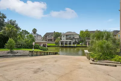 2613 Broussard Court, Seabrook, TX 77586 - Photo 39