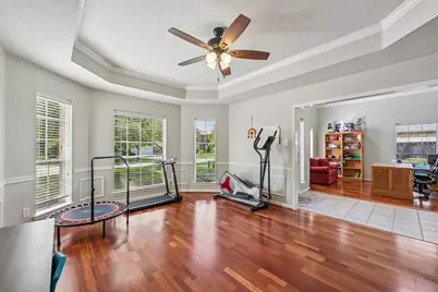 2613 Broussard Court, Seabrook, TX 77586 - Photo 9